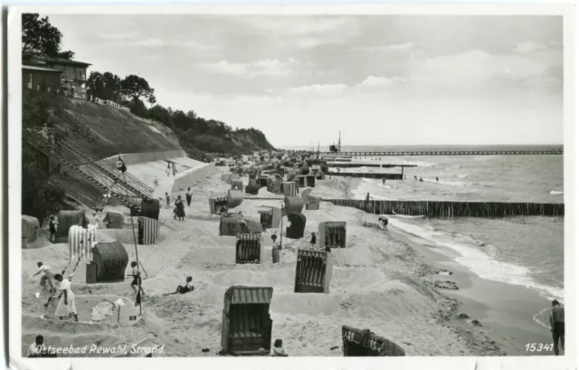 Foto-AK Ostseebad REWAHL /REWAL /TREPTOW /Rega /GREIFENBERG Strand, Fahne 30er