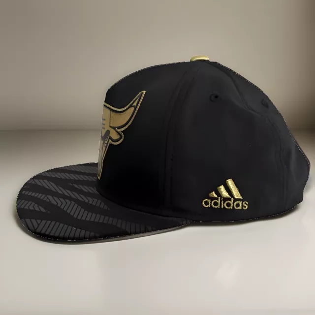 Adidas Authentic NBA Chicago Bulls Black/ Gold Snapback Cap NWOT 3