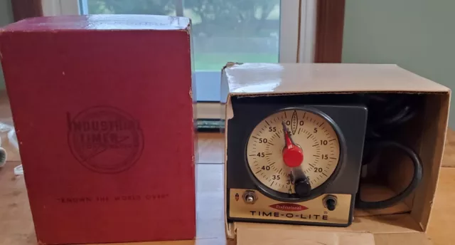 Temporizador de fotografía de cuarto oscuro vintage Time O Lite P59 con manual de instrucciones sin usar y en caja como nuevo