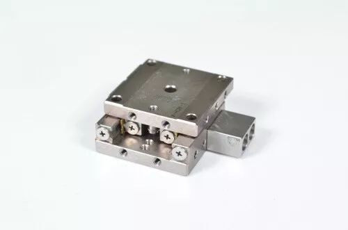 MISUMI XSCG25, Hochpräziser X-Achsen Positionier-Tisch ohne Einstellschraube