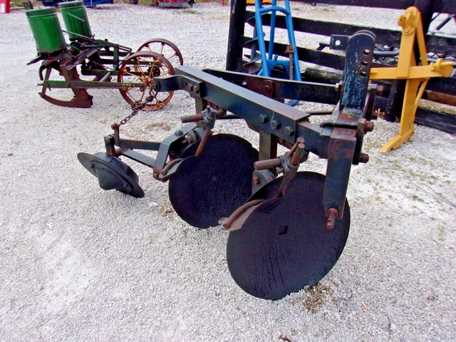 Used Athens  2 bottom Disc Plow 3 Pt. FREE 1000 MILE DELIVERY FROM KY