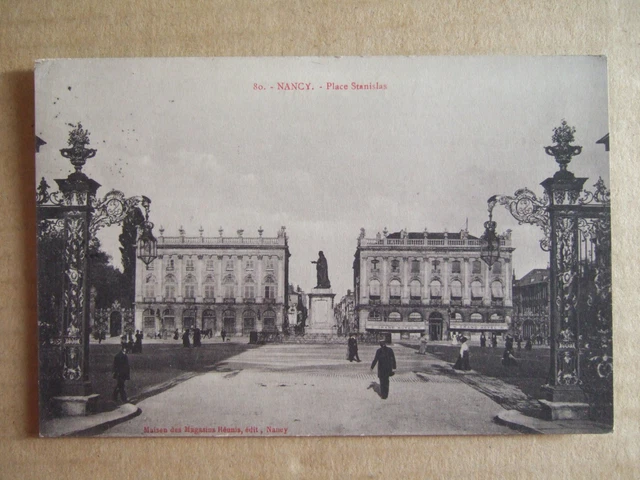 Cpa Nancy (54) Place Stanislas - Grand Hotel - Animee