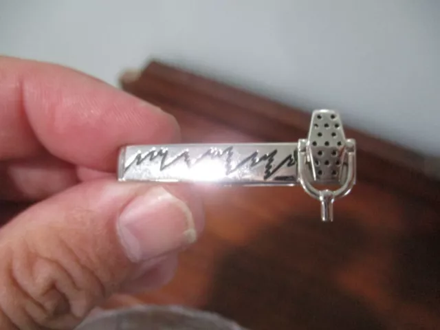 Vintage radio broadcasting mic radio waves silver toned Shank Brand tie clip