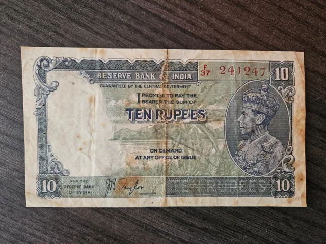 Reserve Bank of India 10 rupees 1937 - 1943 banknote