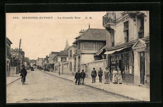 CPA Maisons-Alfort, la Grande Rue