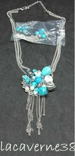 Parure De Bijoux Dorée - Collier Avec Pendentif & Boucles D'Oreilles - Occasion