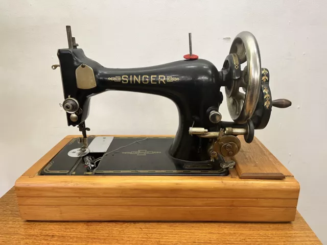 Singer Antique Crank Handle Sewing Machine