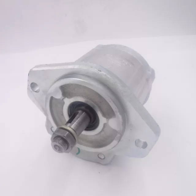 Concentric Hydraulic Gear Pump Motor 1830007, M16-1.5 Threaded Shaft