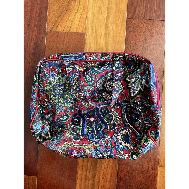 TRINA TURK Toiletries Cosmetic Make Up Travel Bag Floral Paisley Print Multi