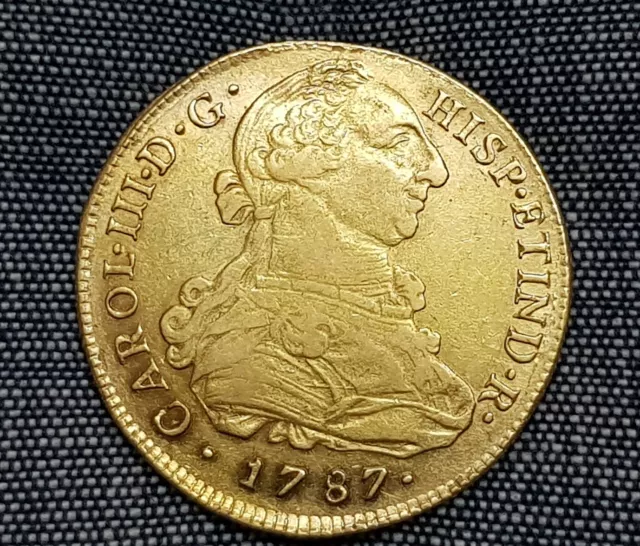 PERÚ Carlos III año 1787 IJ. Bonitos 8 Escudos ORO ceca de Lima. Peso 26,98 gr.