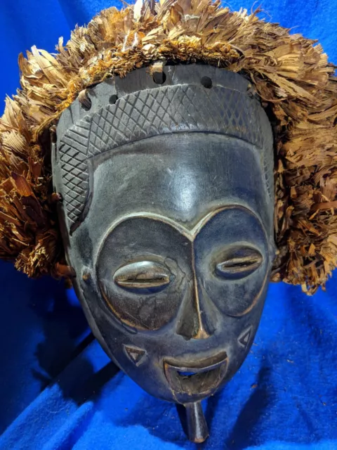 Detailed Mask — Excellent Thatch Headdress — Authentic Carved African Wood Art