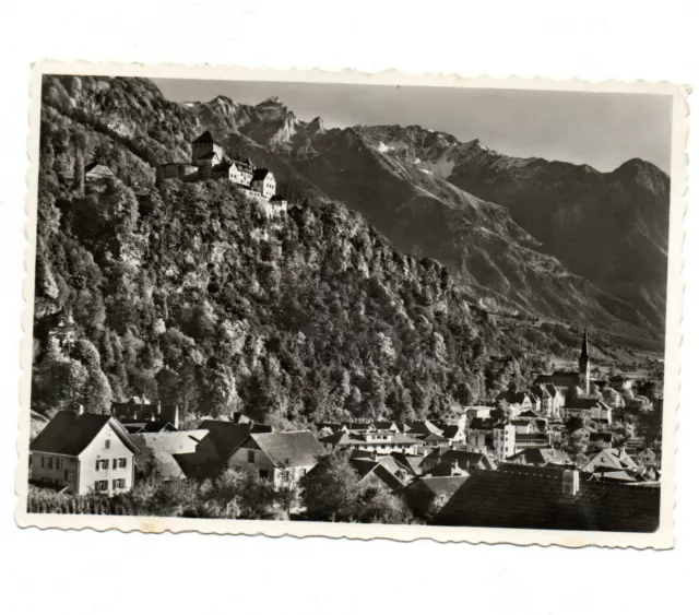 AK Vaduz Liechtenstein mit den Rhätikonbergen