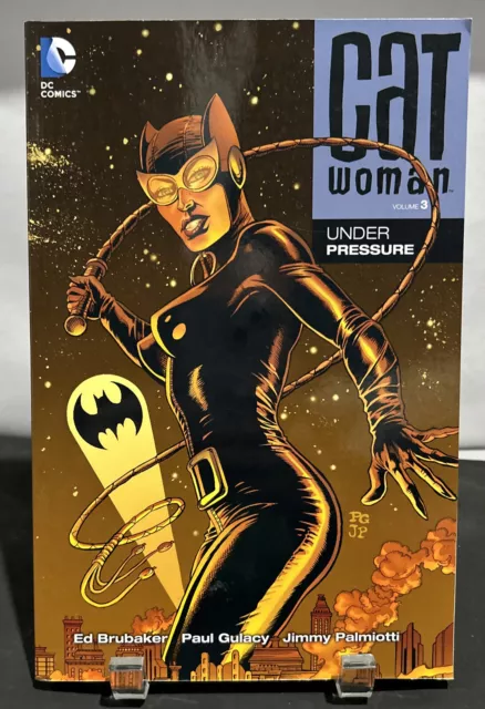 CATWOMAN, VOL. 3: UNDER PRESSURE By Ed Brubaker Rare Oop New