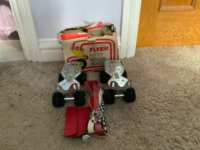 Vintage Flyer Senior Roller Skates in Box