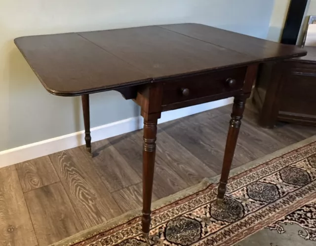 Antique Mid 19th Century Mahogany Pembroke Drop Leaf Table 2