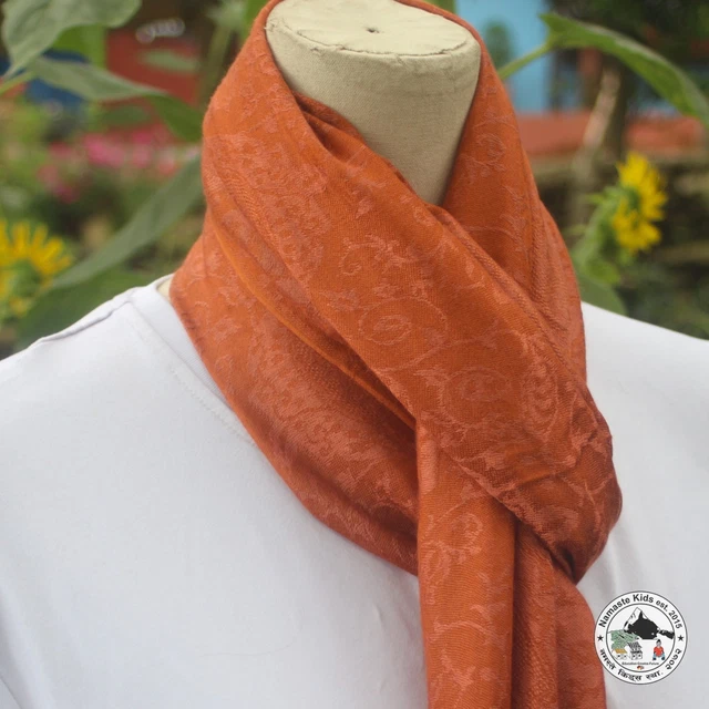 Foulard En Soie Codello Vintage - 48x48 Cm - Motif Bleu Et Rouge - Occasion Très Bon État