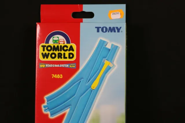 ZB290/291 TOMY Tomica World  Road & Rail system 7483 paire aiguillage G/D 4