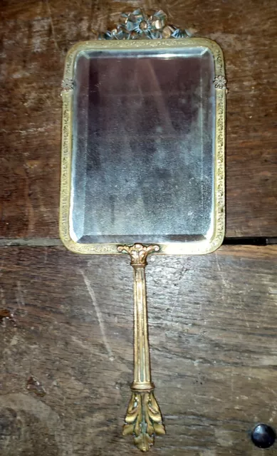 Face à main miroir , de style Louis XVI en bronze doré Noeud XIXème 19th Empire