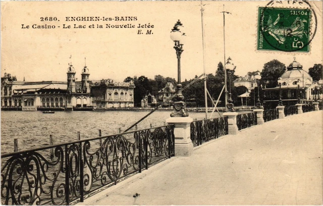 CPA Enghien les Bains Le Casino, Le Lac et la Nouvelle Jetee FRANCE (1333011)
