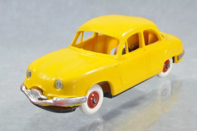 AL627 Ancien Norev 1:43 Panhard Dyna en plastique A-/-