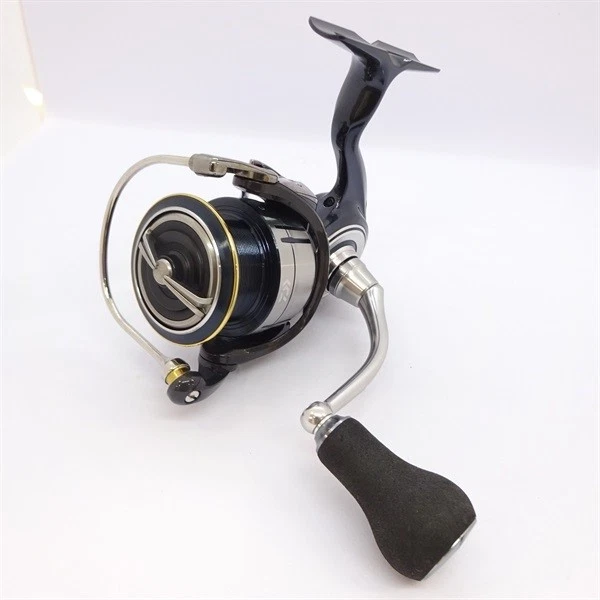 【中古品】DAIWA ‘19CERTATE LT3000 USED Daiwa 19 Certate LT 3000-XH Spinning Reel Replacement