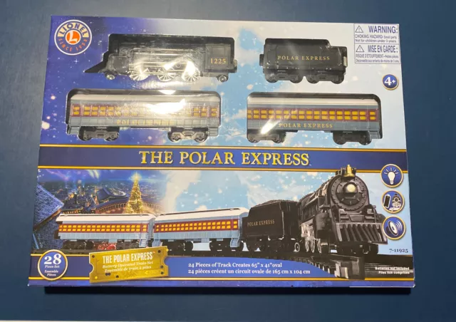 28 Piece The Polar Express By Lionel. Battery Operated Train Set