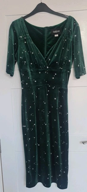 COLLECTIF VINTAGE DRESS Green Black Velvet Pattern Womens UK 8 Occasion-wear 14.99 - PicClick UK COLLECTIF VINTAGE DRESS Green Black Velvet Pattern Womens UK 8 Occasion-wear 14.99 - PicClick UK