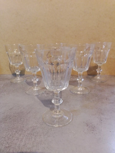 6 petits verres à pied Luminarc modèle Suède Transparent - Vendu