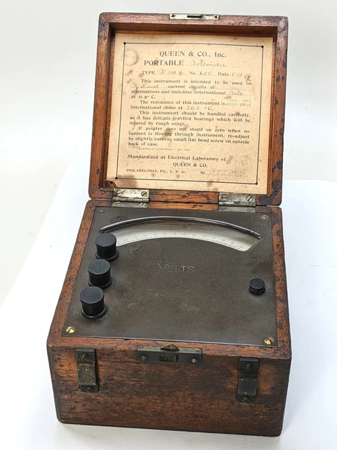1910s Antique Queen & Co DC Volt Meter 2 scales 0-15v/0-150v Type W399 Working