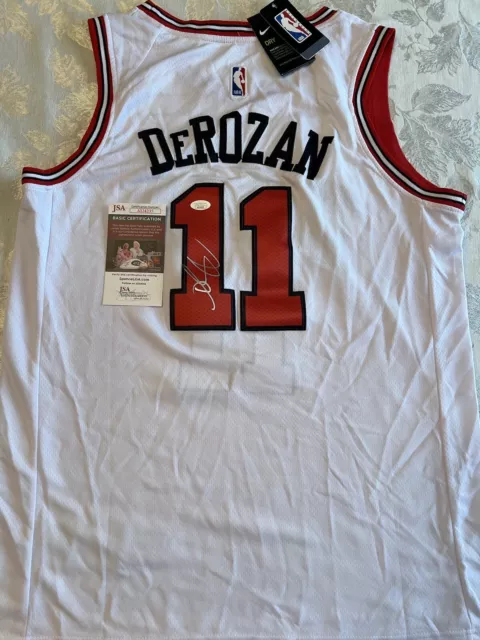 DeMar DeRozan Autographed Chicago Bulls Jersey (COA included) - Size 52
