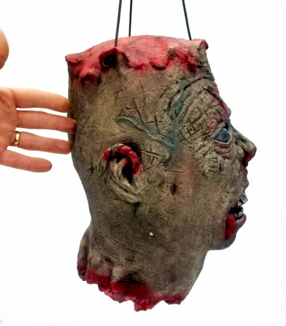 Life Size Halloween Props Scary Walking Dead Zombie Hanging Rotten Corpse Head