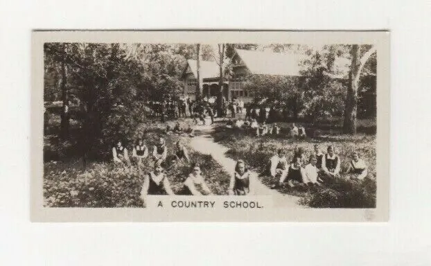 Scenes of Australia  Card 1932 A country school