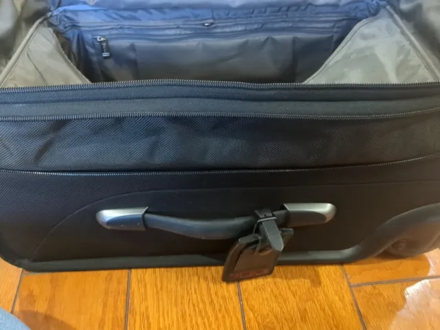 Tumi Luggage Alpha International Expandable Carry-on 22020D4 20" 24