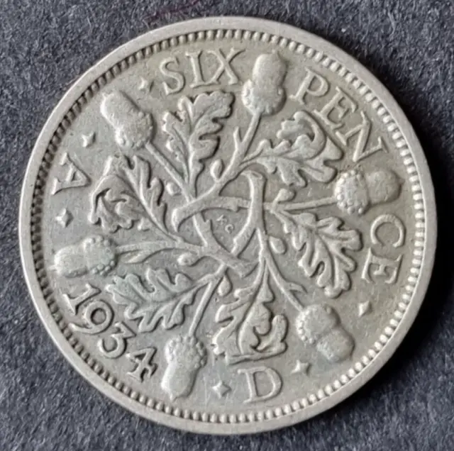 1934 King George V - Sixpence Coin. 50% Silver Content. 