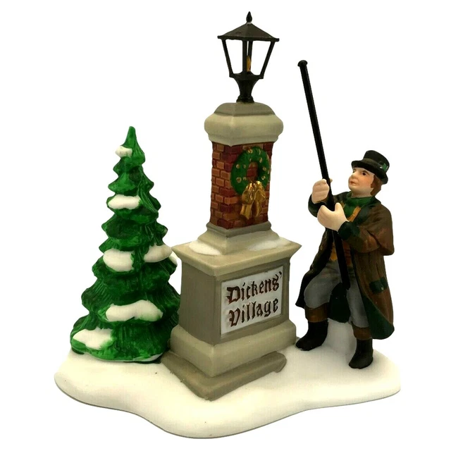 Dept 56 Heritage Village Dickens Ye Olde Lamplighter 58393 Hand Painted Figurine