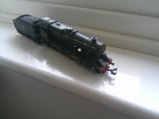 Hornby Dublo 2 Rail LT25 BR 2-8-0 Class 8F Loco 48158 WITH RINGFIELD MOTOR 3