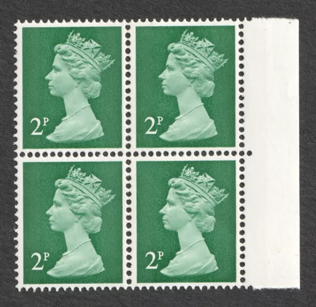 1971 SG U76 2p Myrtle Green Block of 4 UM Machin Definitive. 2 Bands PVA Gum