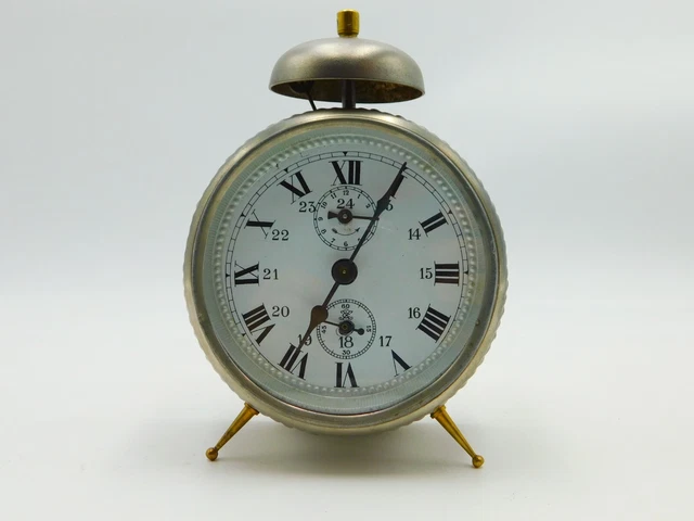 ANCIEN PETIT REVEIL Mecanique Jaz Fonctionne EUR 15,00 - FR