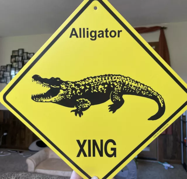 Alligator Crossing Sign: ' XING'. NEW!! KC creations Swap Lizard