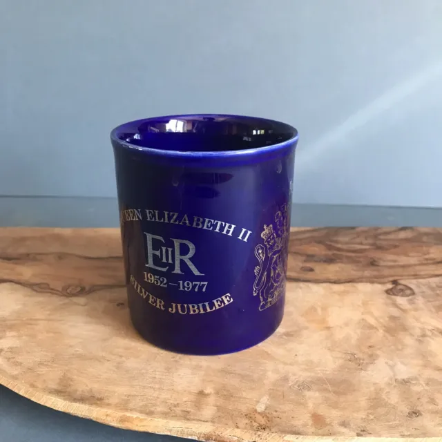Royal Commemorative Mug Silver Jubilee 1977 Kiln Craft Vintage Blue Elizabeth II