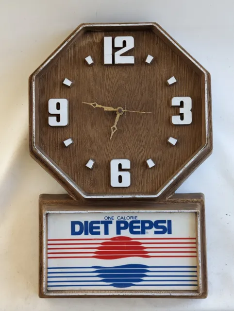 Vintage Diet Pepsi Soda Pop Advertising Clock Plastic working Impact int
