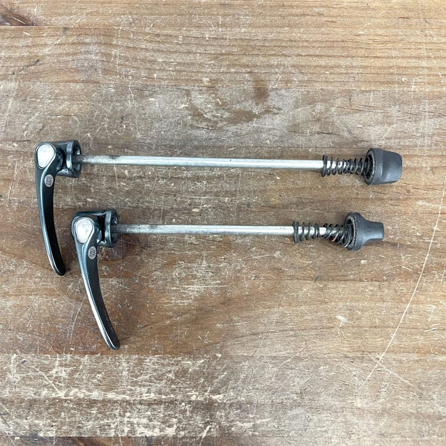 Shimano Ultegra Road Bike Front/Rear Pair Quick Release Road Bike Skewers 122g Shimano Ultegra Road Bike Front/Rear Pair Quick Release Road Bike Skewers 122g
