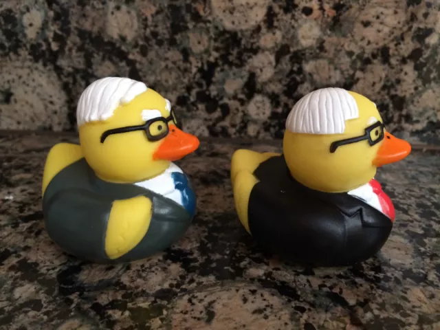 Berkshire Hathaway Warren Buffett & Charlie Munger Rubber Duckies - Rubber Ducks 2