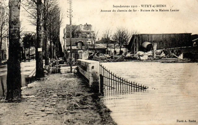 VITRY sur SEINE inondations 1910 - av du chemin de fer - ruines maison Lantier