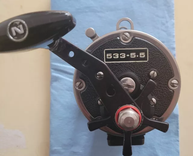 Newell 533 5.5  - F  Conventional Fishing Reel Made In USA.