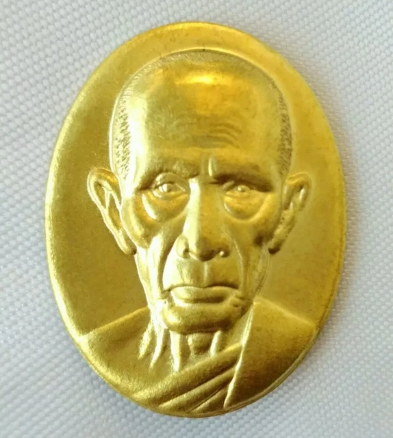 Coin Color Gold LP. Ruay  Thai Wat Tako Ayutthaya Buddha Talisman Yant amulet