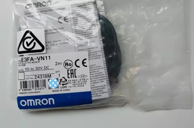 1PC New Omron Photoelectric switch E3FA-VN11 #F0