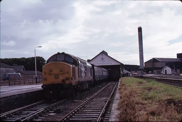 Original Railway 35Mm Colour Slides 37414 1122 Wick - Inverness At Wick 24-7-88