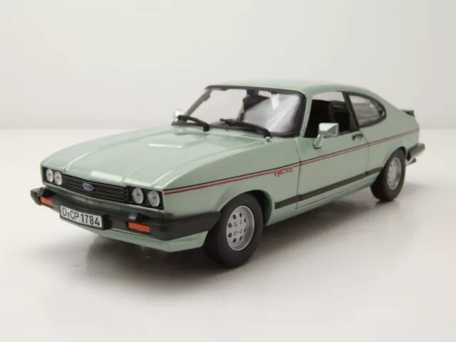 Ford Capri 2.8 Inyección Mk II 1982 Verde Metálico Coche a Escala 1:24 Bburago