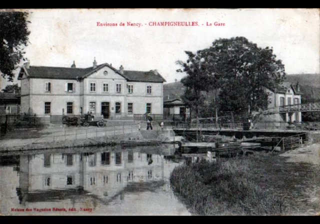 CHAMPIGNEULLES (54) ATTELAGE à la GARE animée , PONT tournant & PASSERELLE, 1917